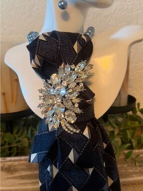 Crystal Statement Scarf Brooch - Navy